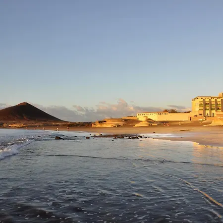 Playa Surf Cbbc Hotel-3